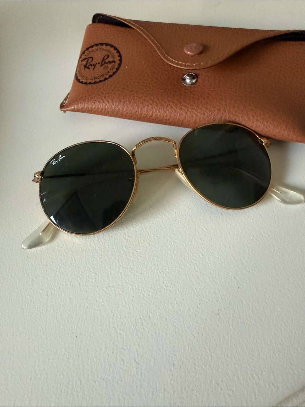 Ray-Ban Gold Frame Sunglasses with Dark Green Lenses